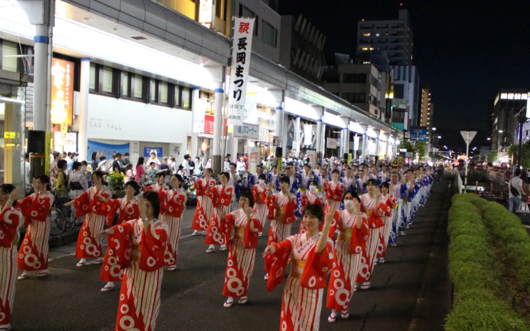長岡まつり大花火大会協賛・早朝清掃ボランティア参加イメージ